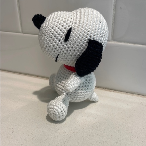 Handcrafted Snoopy Figure Toy Doll Amigurumi Crochet Peanuts Decor Handmade - Picture 4 of 11